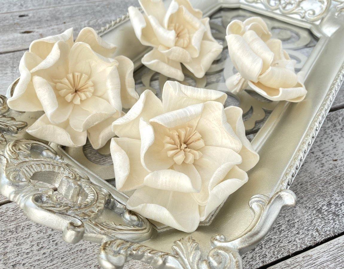 Mangolia Sola Wood Flower - JOYNAGAR