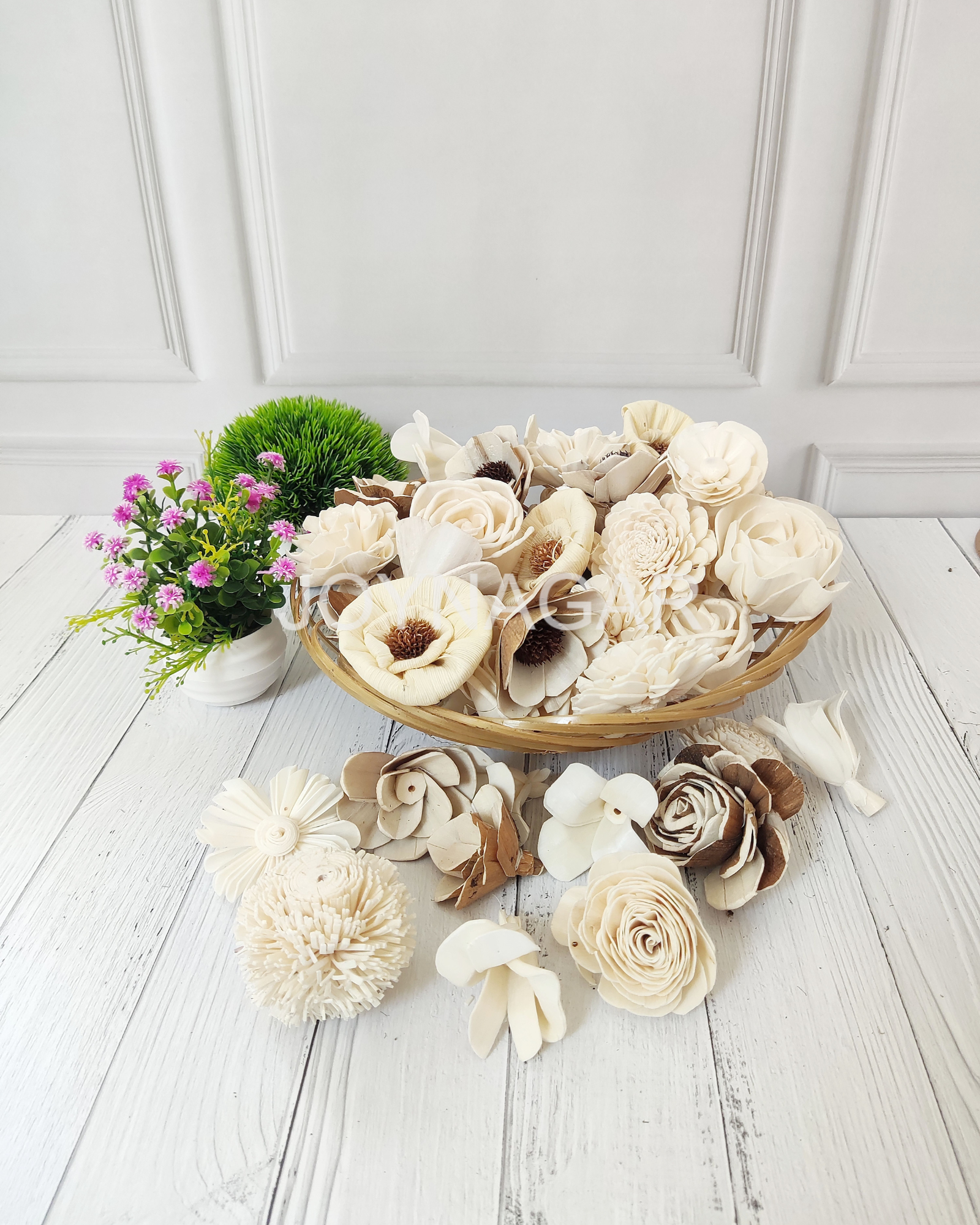 Assortment Sola Wood Flower Head Loose | Random Stock | 6cm Size