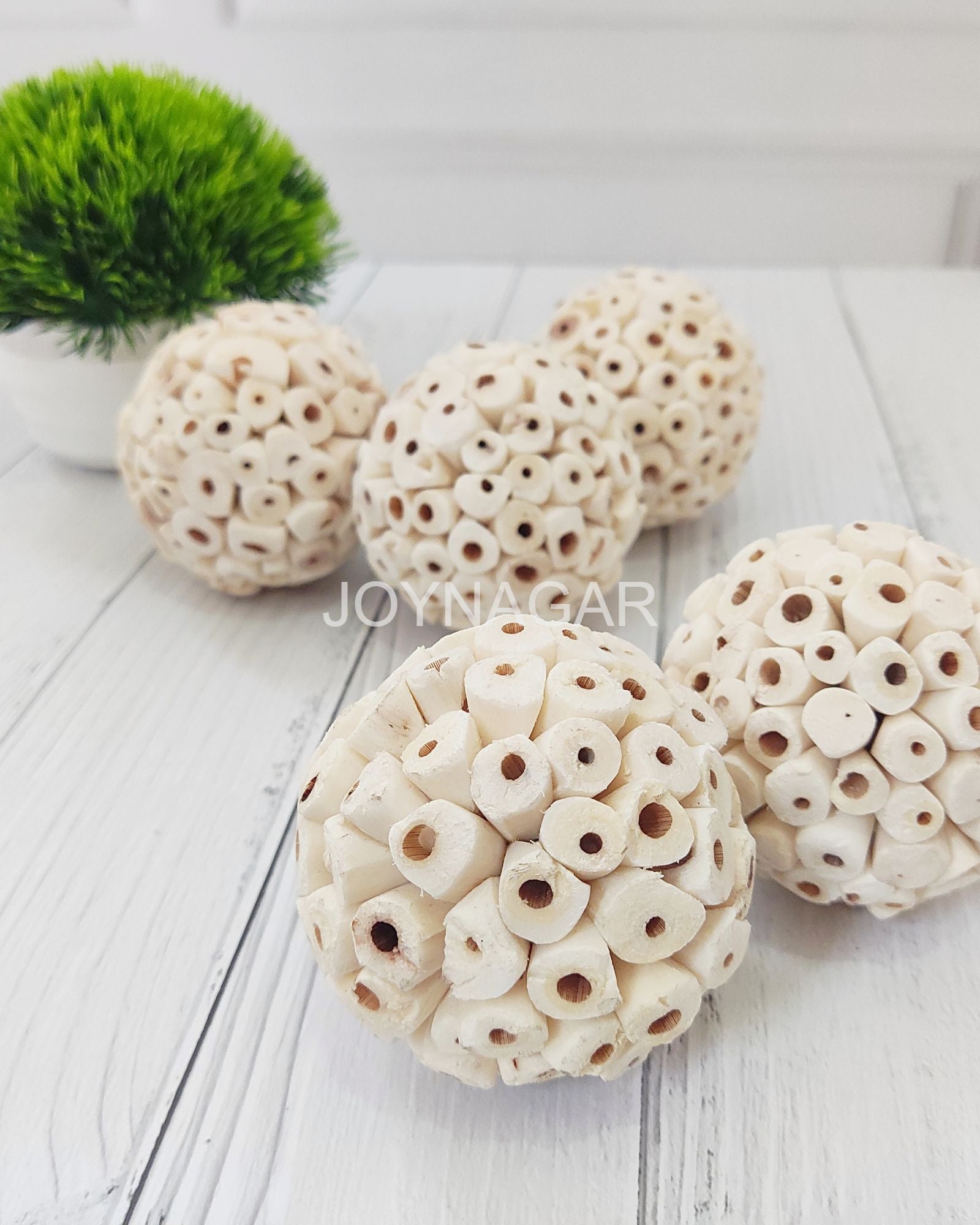 Sola Wood Decoration & Bird Toys Atta Ball