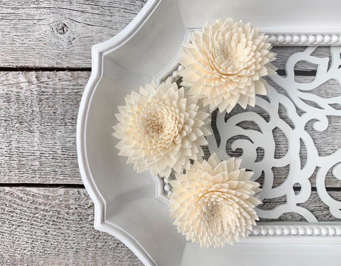 Chrysanthemum Sola Wood Flower - JOYNAGAR