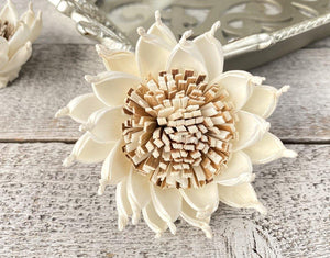 Aztec Sola Wood Flower - JOYNAGAR