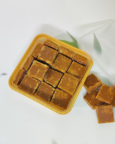 Premium Kahjur Gur Patali / Date Palm Jaggery Small Square Piece